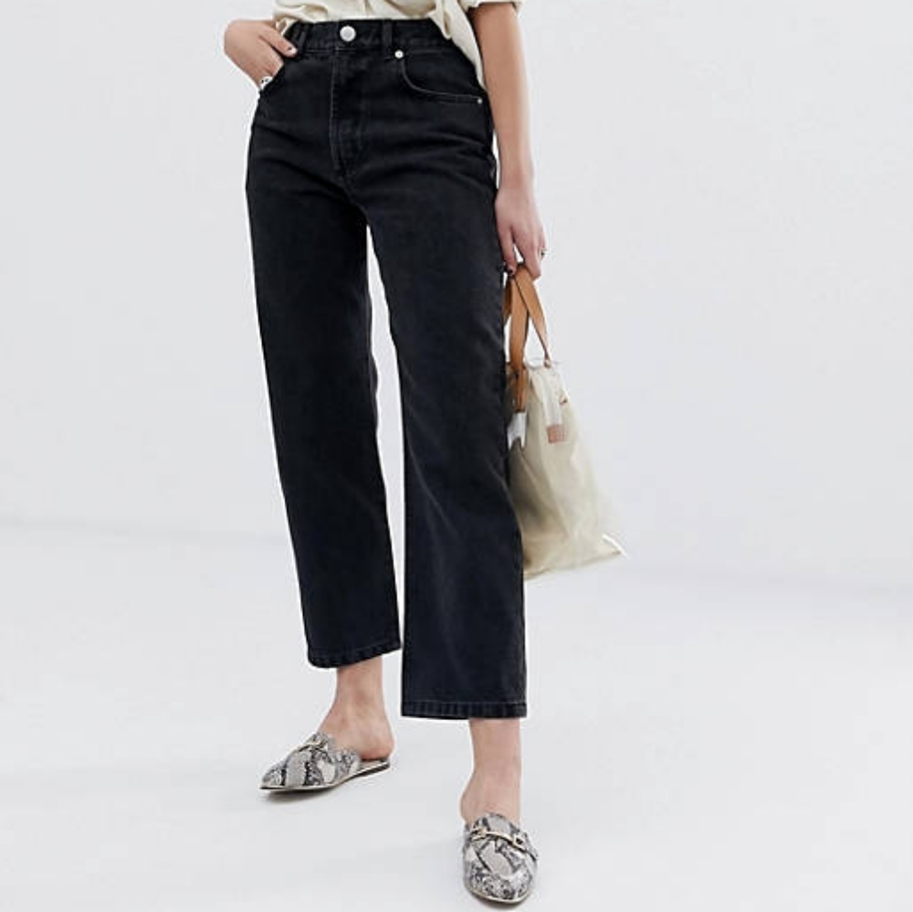 High-Rise Straight Leg Women's Jeans in Black